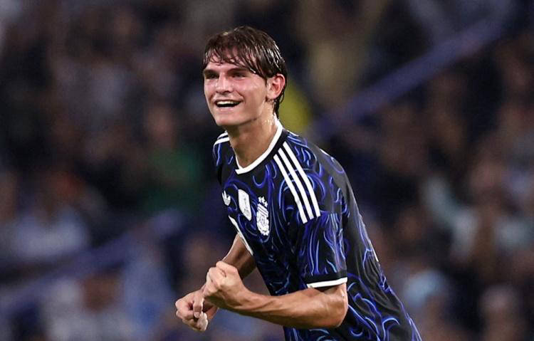 一日西甲最新动态:皇马新星实力惊艳,阿森纳对阿尔瓦雷斯展现强烈兴趣